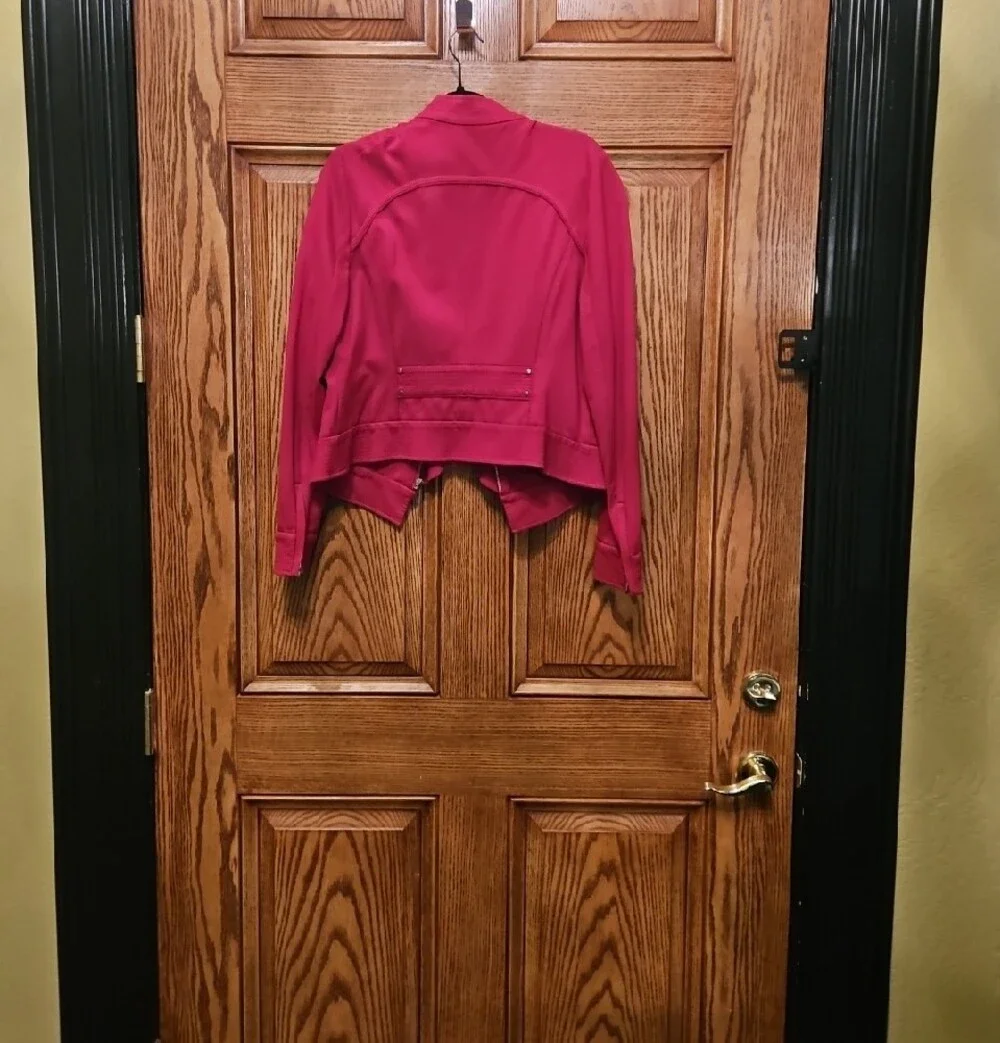 Sz 14 Raspberry Red Ruffled Open-Front Jacket - Picture 5 of 6